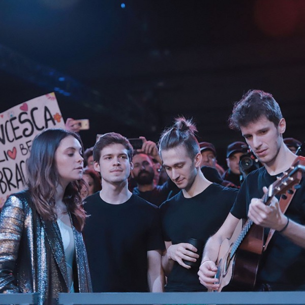 Francesca Michielin Live: "Io, i vulcanini, la musica, le mele biologiche"