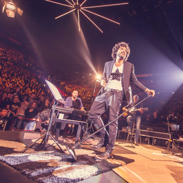 Francesco Renga pronto a stregare anche Taormina