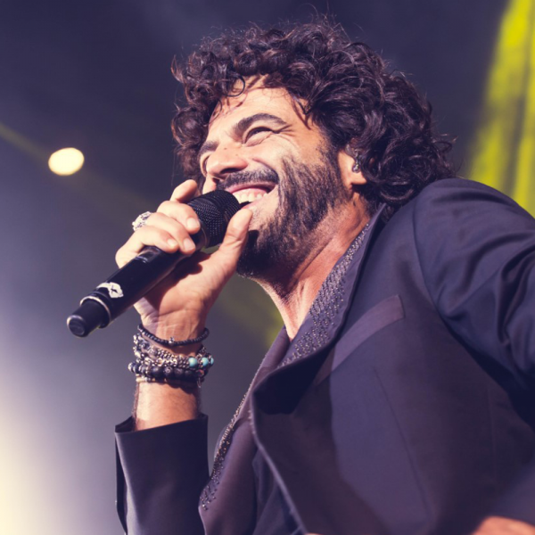 Francesco Renga tra palasport e concerti estivi