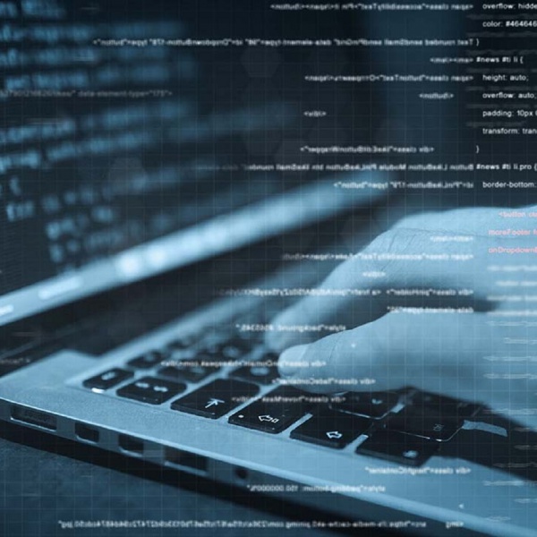 Germania, caso hackeraggio, fermato ventenne sospettato