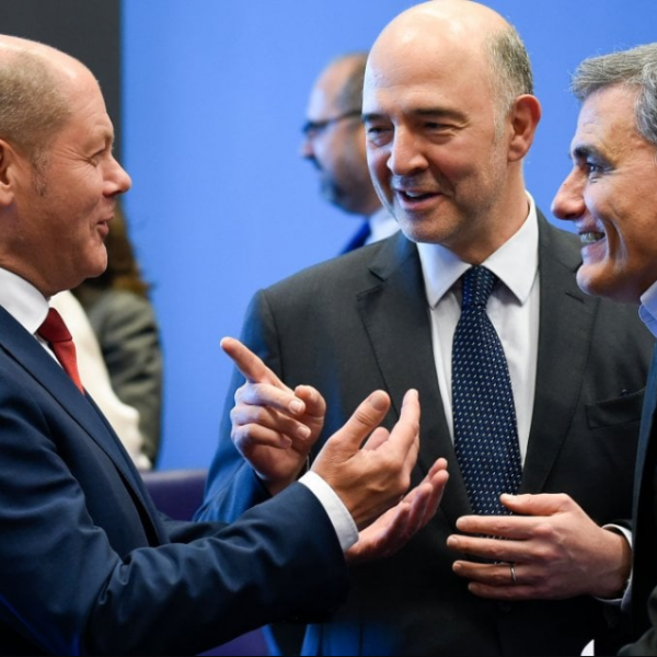Grecia, firmato accordo sulla fine degli aiuti internazionali