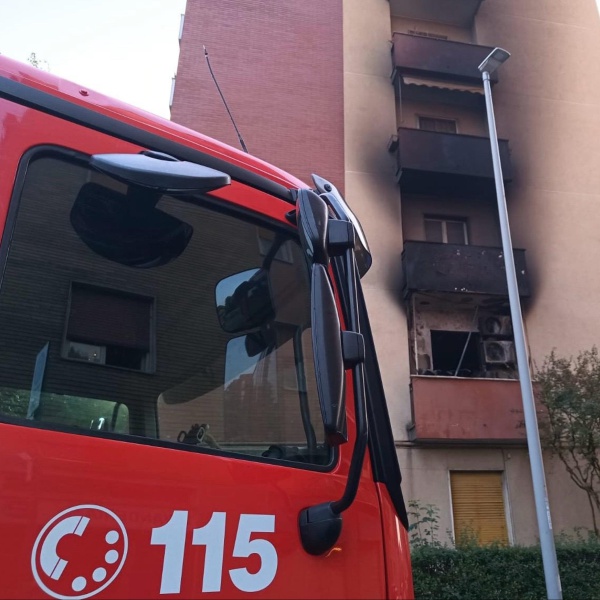 Milano, incendio nella notte in una palazzina di Cornaredo, tre i morti ...