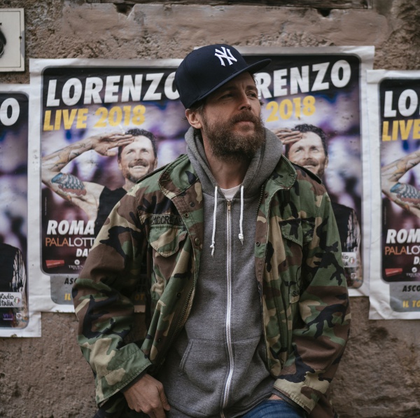 Jovanotti con "Oh, Vita!" in vetta alla classifica delle radio