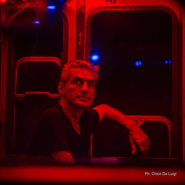 Ligabue regista ironizza: "Sono sereno, va tutto bene"