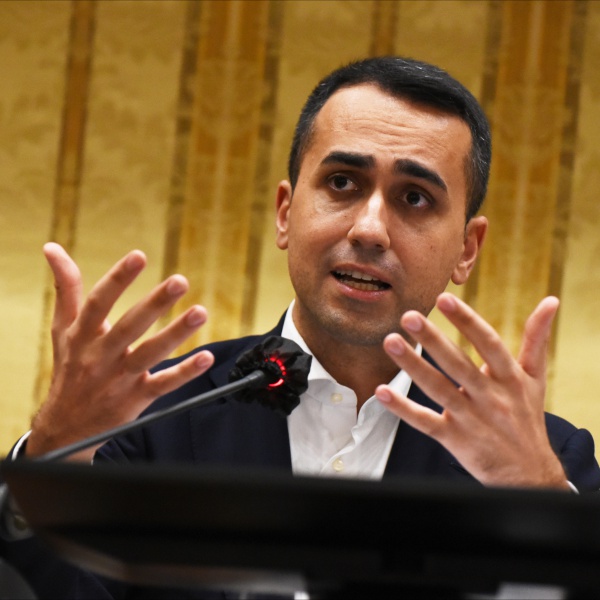 Luigi Di Maio a RTL 102.5 “Conte fa campagna elettorale vantandosi di leggi che ho firmato io