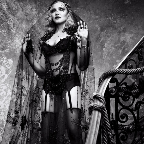 Madonna: "Mi hanno buttato addosso m...a"