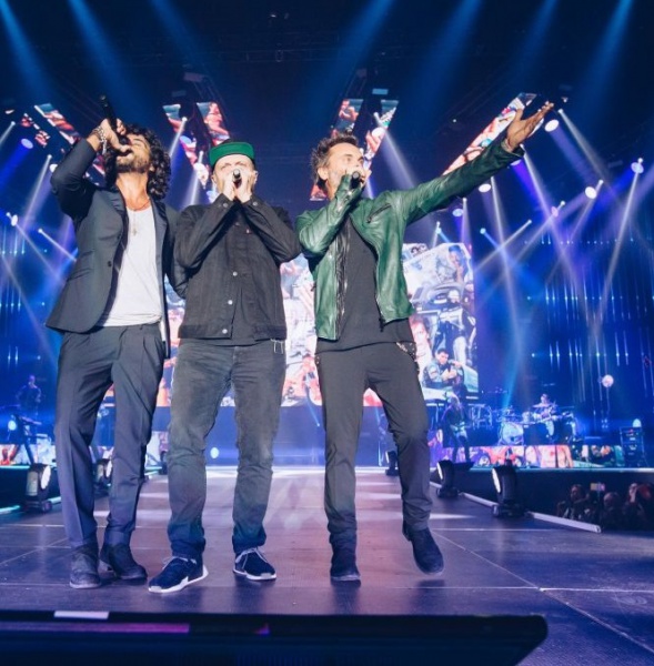 Max Pezzali, Nek e Francesco Renga all'Arena di Verona