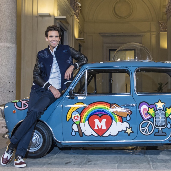 MIKA: "Entrate a casa mia tutto può accadere"