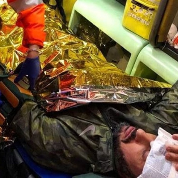 Milano, Fabrizio Corona picchiato nel boschetto della droga