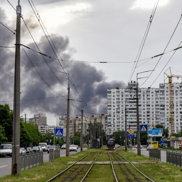 Missili Russi Sulla Capitale Ucraina Kiev. La Minaccia Di Putin ...