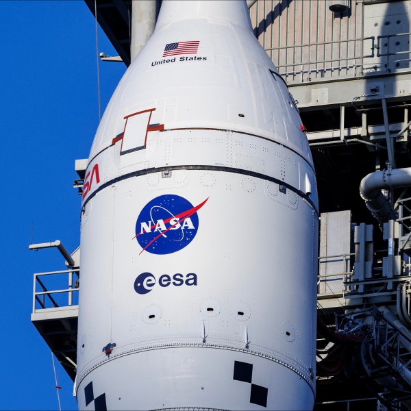 Missione Artemis II, record oltre la Luna e rientro verso la Terra dopo ...