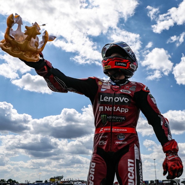 MotoGp: Marc Marquez 're' del Sachsering, decimo successo in Germania 