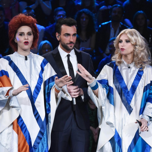 Negramaro e Kevin Costner da "Laura e Paola"