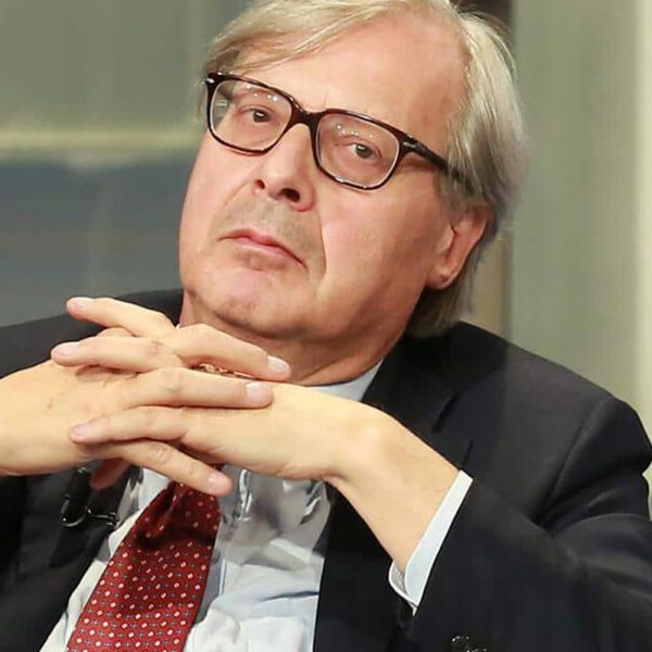 Notre-Dame, Sgarbi, nessuna ragione per gridare alla tragedia