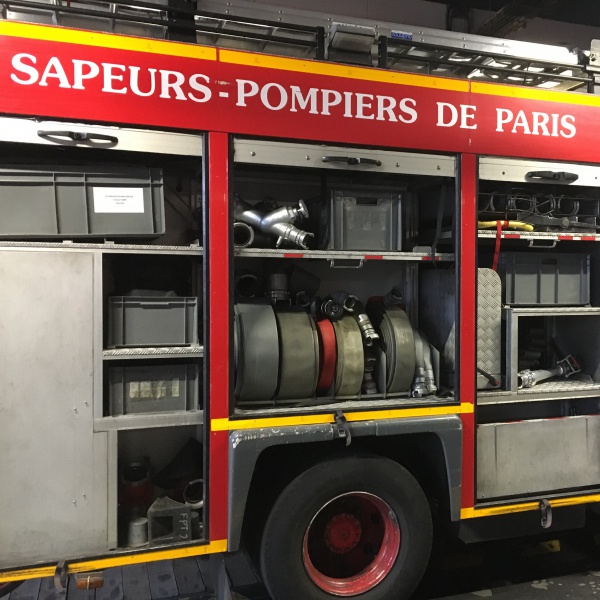 Parigi, incendio in un palazzo, tre morti tra cui due bambine