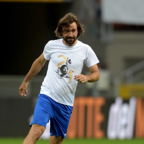 Addio a outlet pirlo