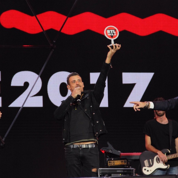 Power Hits Estate, "Tra le granite e le granate" Tormentone 2017