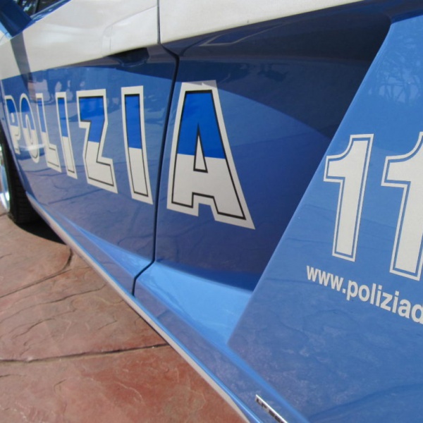 Prato, professoressa indagata, il figlio è dell'alunno