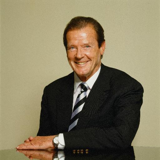 Roger Moore è morto a 89 anni
