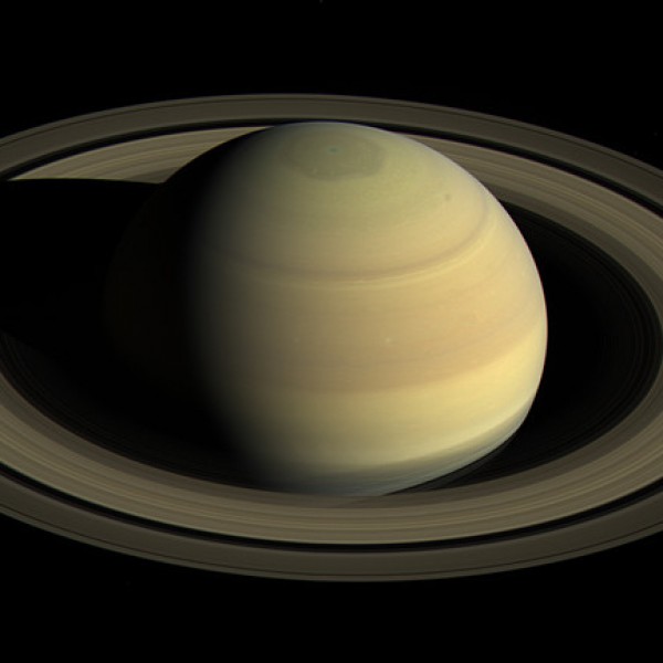 Spazio, 40 anni fa Voyager 1 raggiunse per la prima volta Saturno a