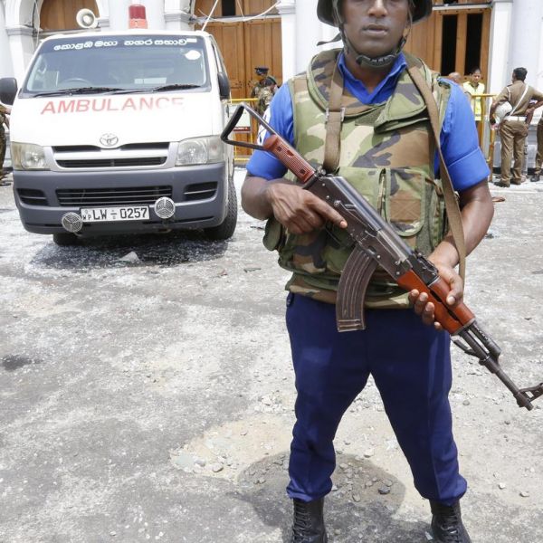Sri Lanka, pacco sospetto fatto esplodere in discarica