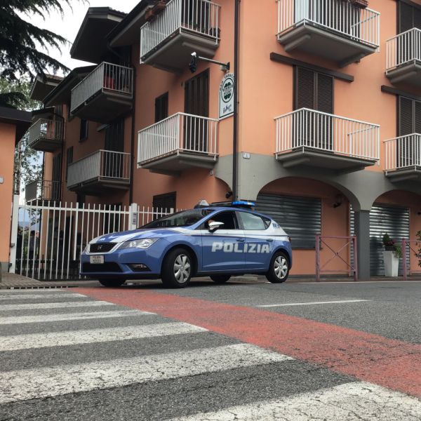 Tabaccaio uccide ladro, per autopsia ha sparato dall’alto