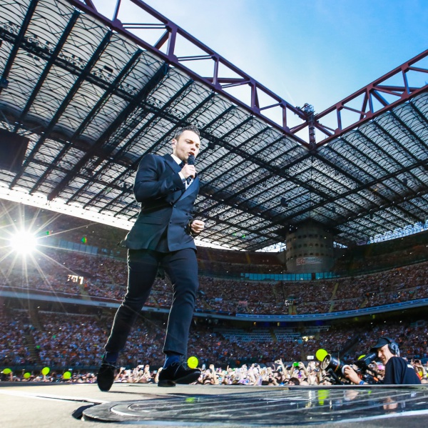 Tiziano Ferro: "Negli stadi tutto può accadere"