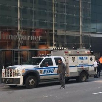 Usa, pacchi bomba alla Cnn e a Hillary Clinton e Barack Obama