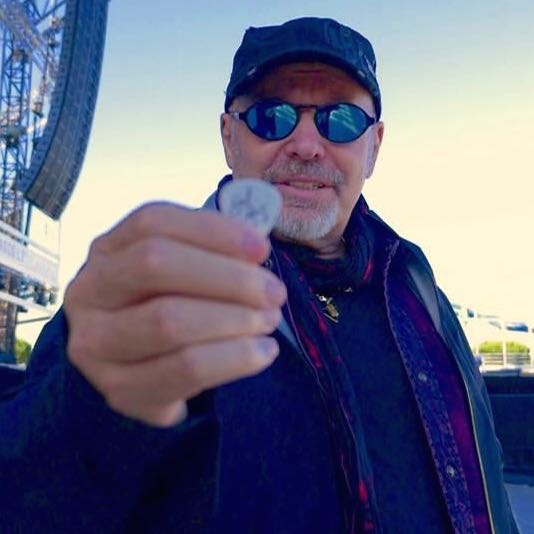 Vasco senza segreti: "Canto per e con i miei fan"