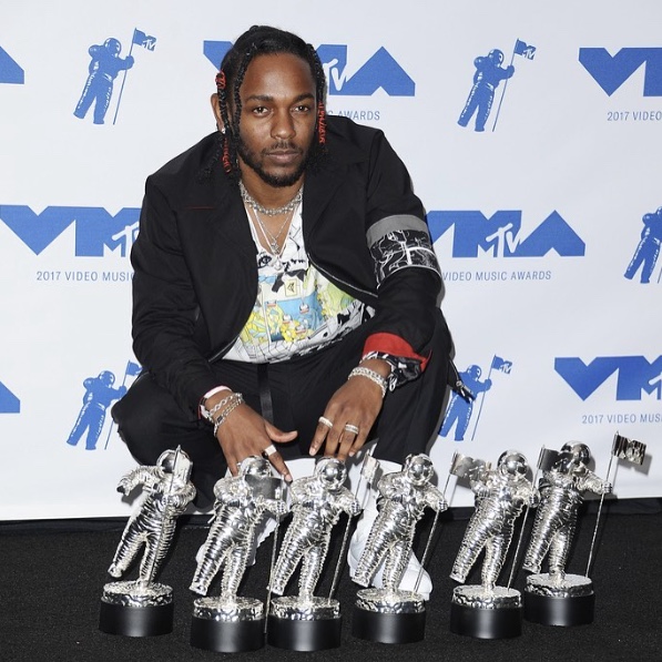 VMA 2017, Kendrick Lamar re con sei statuette