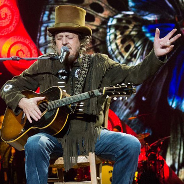Zucchero: "Mi annoio a casa, così bisso all'Arena di Verona"