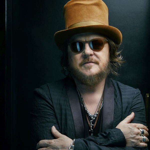 Zucchero senza segreti tra amici e racconti inediti