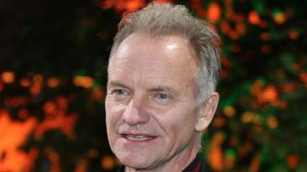 Da Sting a Elton John, cantanti contro la Brexit, lettera al quotidiano Times: "I musicisti vergognosamente abbandonati"