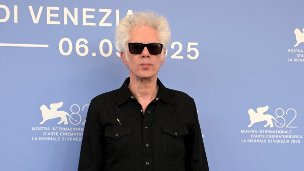 82. Mostra del Cinema di Venezia: Jim Jarmusch presenta “Father Mother Sister Brother” a RTL 102.5