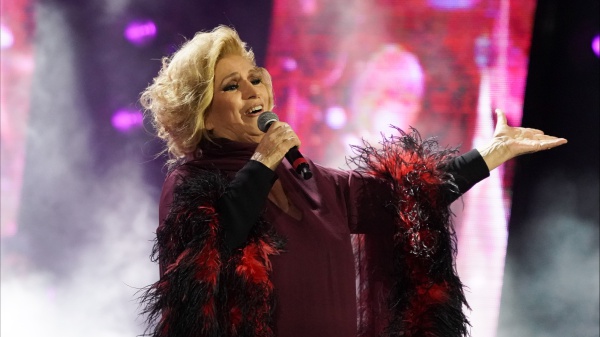 A RTL 102.5 l’appello di Iva Zanicchi: «Ama, hai invitato Al Bano, Morandi e Ranieri ma manca una donna. Della mia età ci sono rimasta solo io»