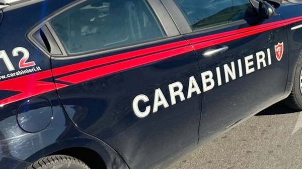 Abbiategrasso, 21enne accoltellato nella notte, muore in ospedale