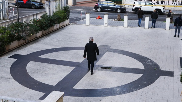 Acca Larentia: indagini su aggressione ad alcuni militanti di Gioventù Nazionale, Meloni chiede pacificazione