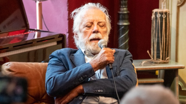 Addio a Sergio Staino. Aveva 83 anni, papà di Bobo ed ex direttore dell'Unità, era malato da tempo