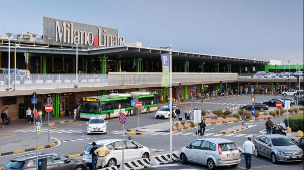 Aeroporto Linate, clochard trovato morto, mani e piedi legati