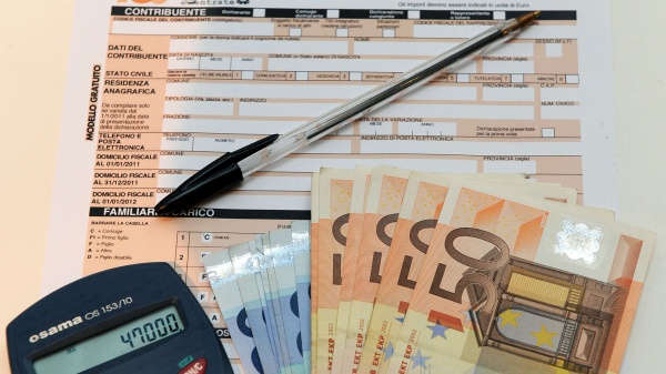 Al via la stagione della dichiarazione dei redditi, da domani possibile l'invio della precompilata 2024
