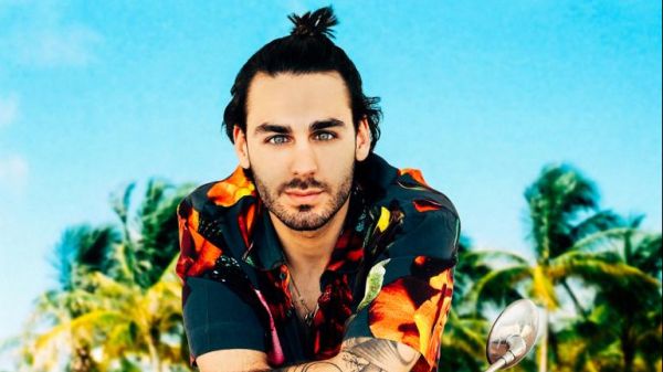 Alberto Urso su RTL 102.5: "Nel prossimo album ci saranno molti brani scritti da me