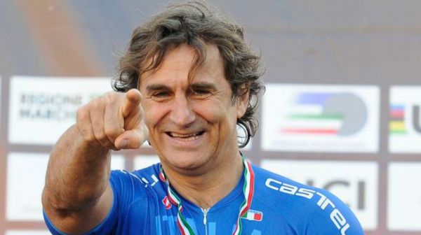 Alex Zanardi è stato sottoposto ad un secondo intervento neurochirurgico