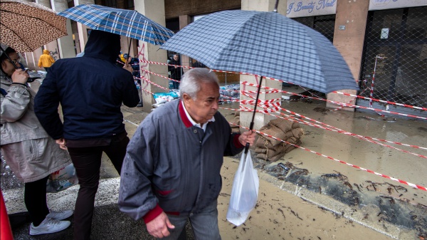 Allagamenti e frane, 900 persone evacuate in Emilia Romagna