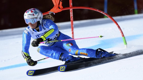 Altra delusione azzurra ai mondiali di sci a Cortina, la svizzera Lara Gut Behrami vince il gigante femminile