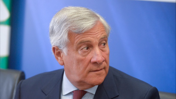 Antonio Tajani a RTL 102.5: “Mercoledì sarò in Egitto. Lavoriamo per la pace. Stiamo lavorando insieme a Usa, Stati Uniti, Gran Bretagna, Germania per fermare il conflitto”