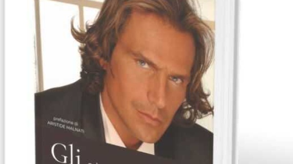 Antonio Zequila a cuore aperto, omaggio mio padre con un libro. Tra le pagine ricordi e emozioni