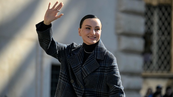 Arisa in gara a Sanremo 2026 con "Magica Favola": testo e significato del brano