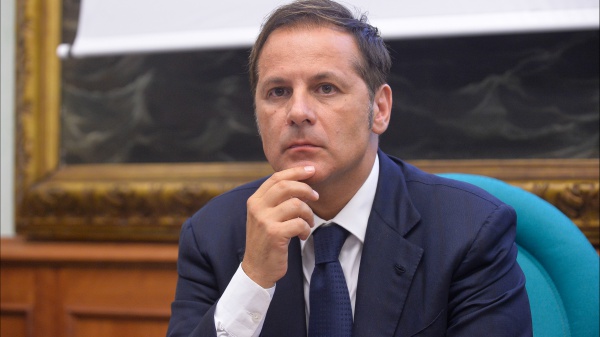 Armando Siri (Lega) a RTL 102.5: "Chi dice che la flat tax aiuta solo i ricchi mente. La vera emergenza a breve sarà quella idrica"