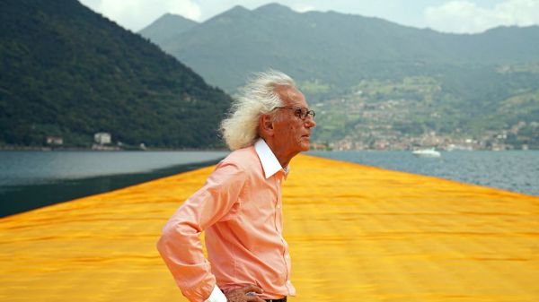 Arte, è morto Christo, l'artista che impacchettava i monumenti, aveva 84 anni