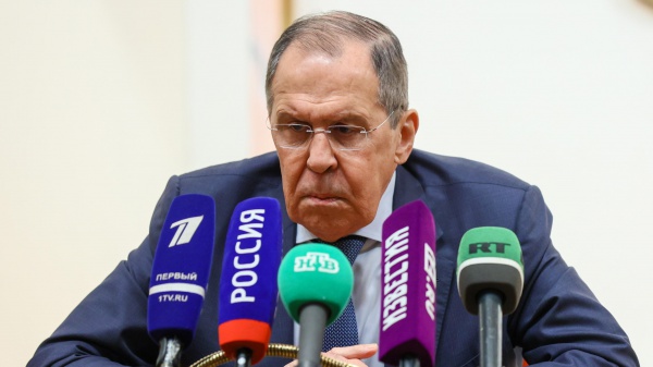 Attacco del ministro degli esteri russo, Lavrov, impensabile la chiusura degli spazi aerei, è atto ostile